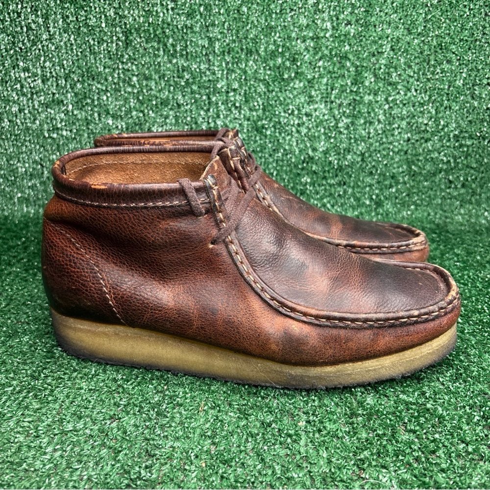Clarks Wallabee Dark Brown Distressed Leather Moccasin Loafer Shoe Men Size 10